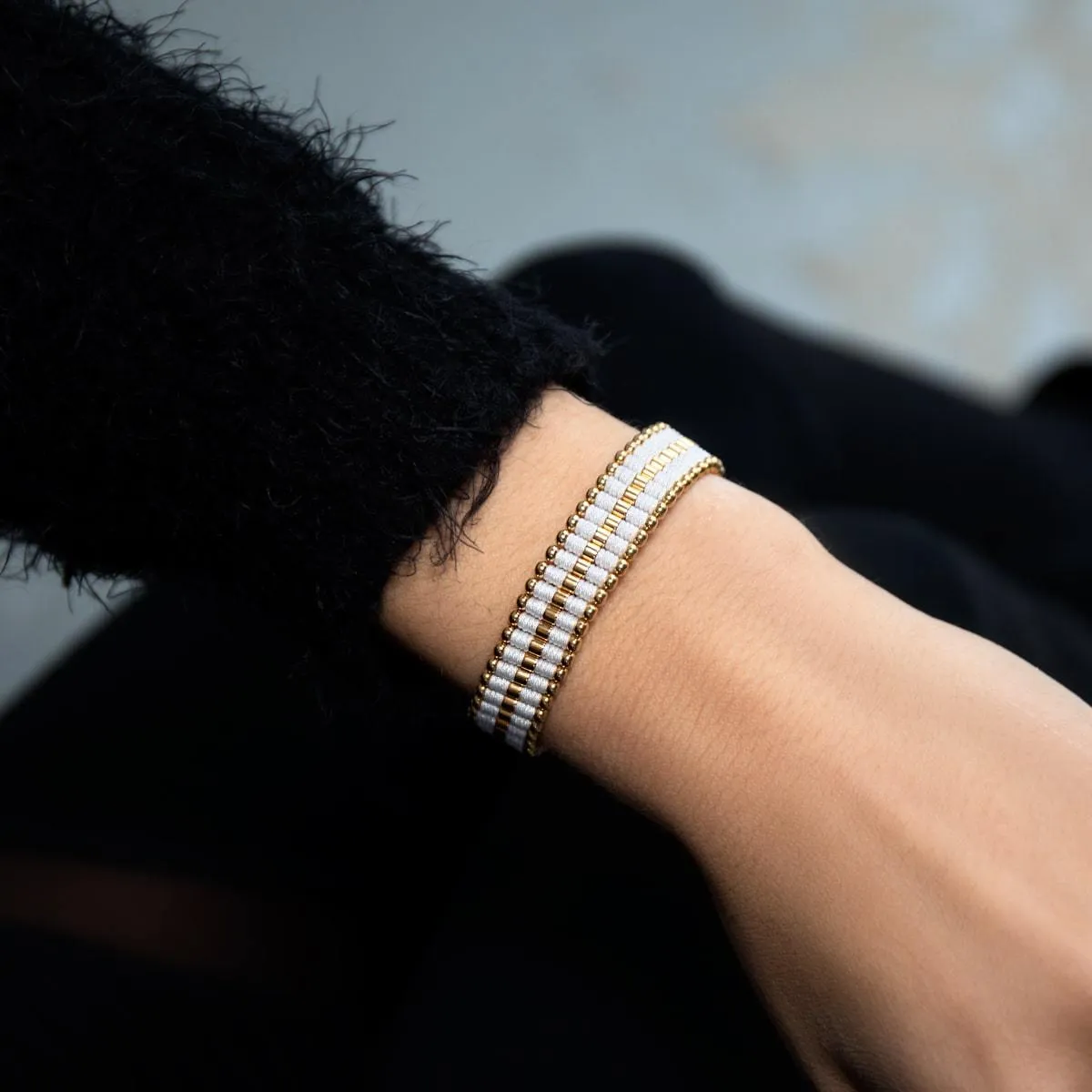 Amici | 18k Gold | White | Macrame Bracelet