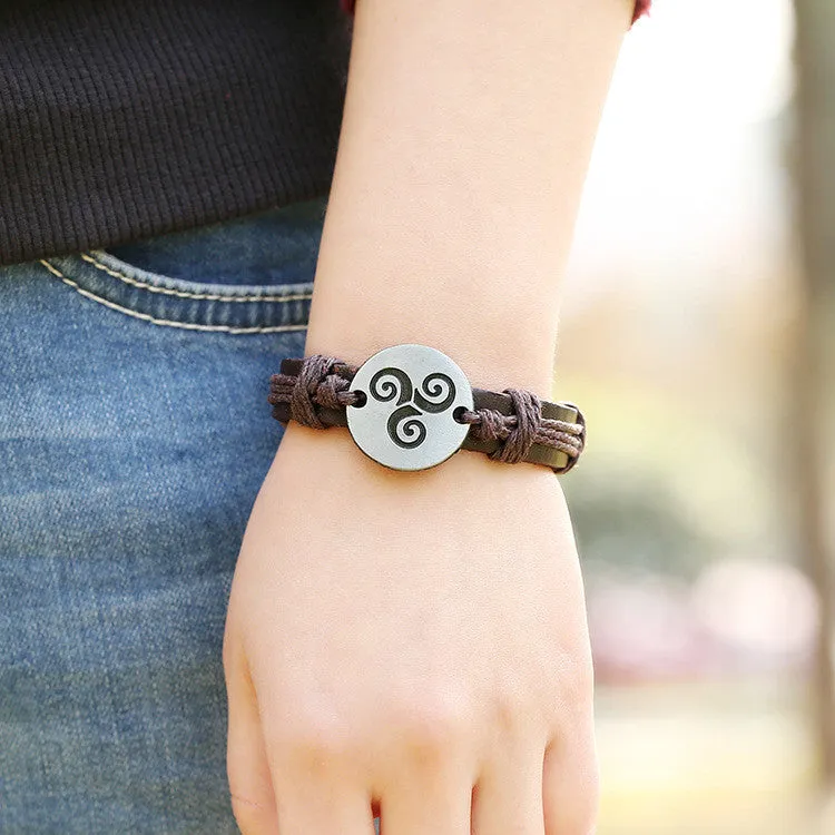 Carving Flower Woven Leather Bracelet