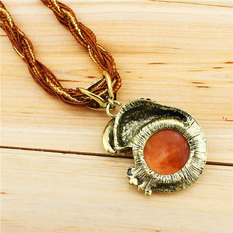 Fashion Jewelry Retro Craft Antique Bronze Plated Milet Chain Cute Crystal Lucite Elephant Pendant Necklace