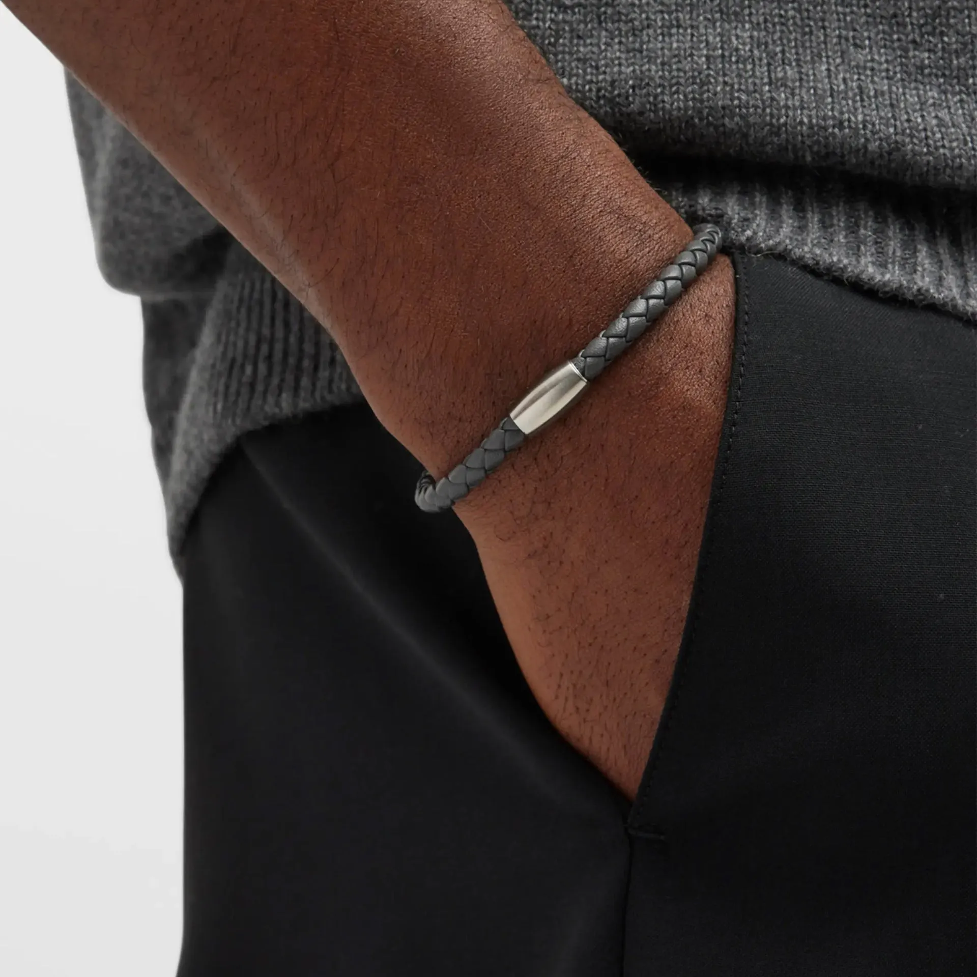 Mag-5 Woven Leather Bracelet