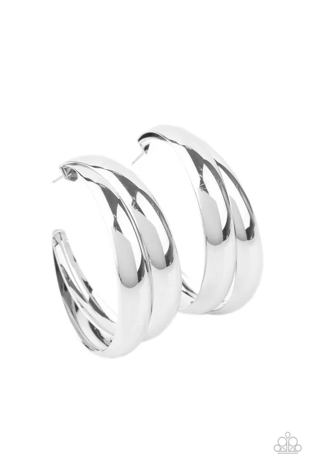 Paparazzi Earring ~ Colossal Curves - Silver