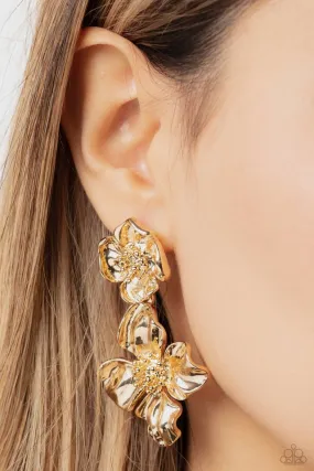 Paparazzi Earring ~ Gilded Grace - Gold