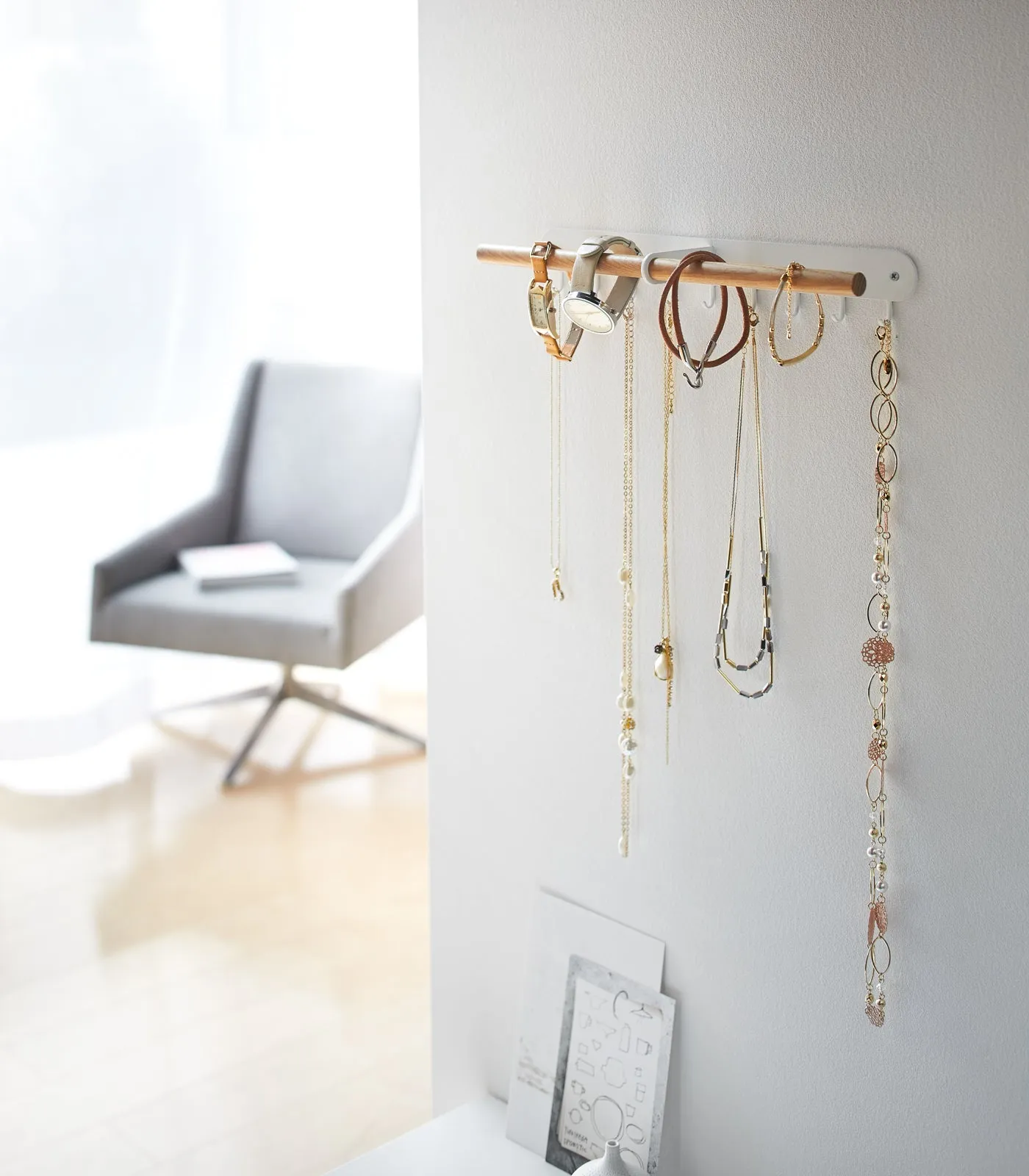 Wall-Mounted Jewelry Rack - Steel   Wood